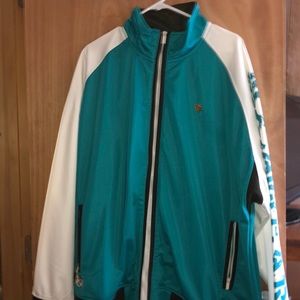 Very nice and stylish roca wear jacket in amazing